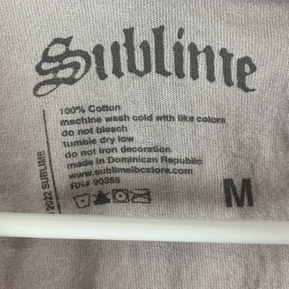 Women’s Sublime Tee-Shirt size Medium - Picture 2 of 7